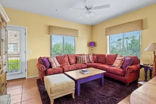 Photo #6: 6757053 Listing