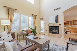 Photo #2: 6757635 Listing 