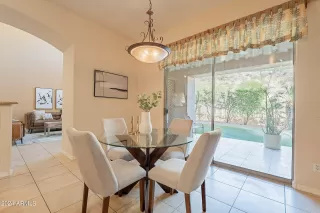 Photo #4: 6757635 Listing 