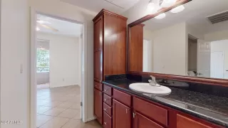 Photo #6: 6757656 Listing