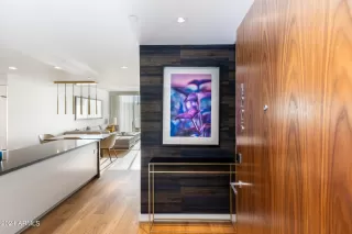 Photo #5: 6757668 Listing 