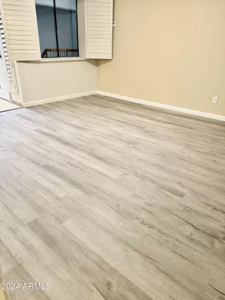 Photo #2: 6757681 Listing