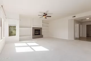 Photo #5: 6758005 Listing