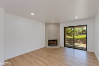 Photo #2: 6758021 Listing