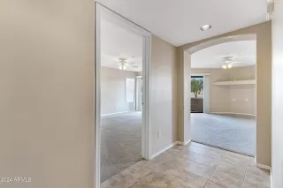 Photo #6: 6758341 Listing