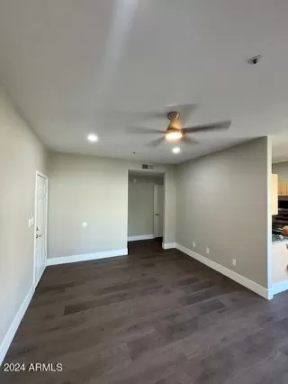 Photo #6: 6758490 Listing