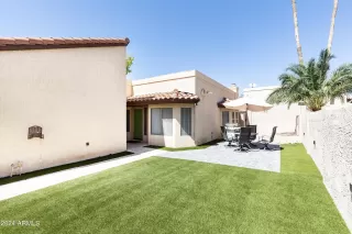 Photo #3: 6758623 Listing 