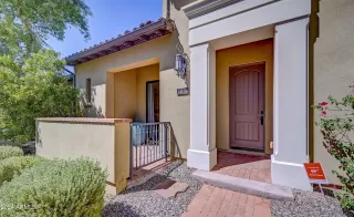 Photo #2: 6758705 Listing