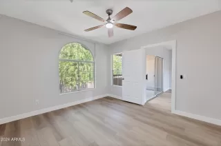 Photo #5: 6758789 Listing