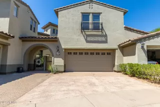 Photo #2: 6758858 Listing