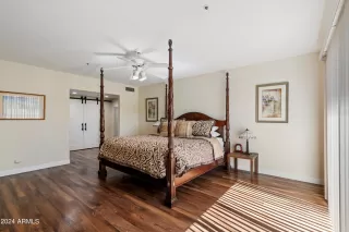 Photo #2: 6759856 Listing