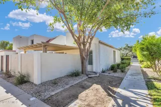 Photo #1: 6760207 Listing 