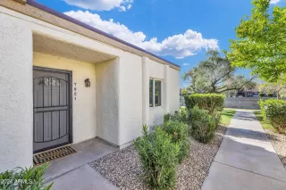 Photo #2: 6760207 Listing 