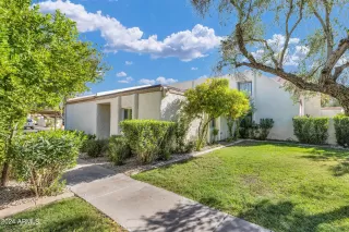 Photo #3: 6760207 Listing 