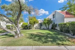 Photo #5: 6760207 Listing 