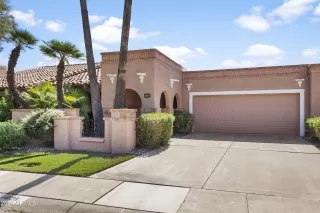Photo #1: 6760242 Listing 