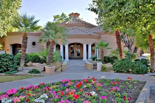 Photo #2: 6760627 Listing 