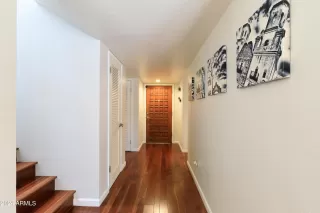 Photo #2: 6760629 Listing