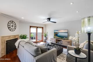 Photo #3: 6760629 Listing