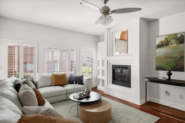 MLS: 6760633 Condo For Sale