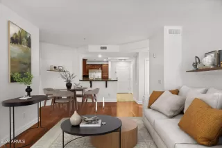 Photo #1: 6760633 Listing