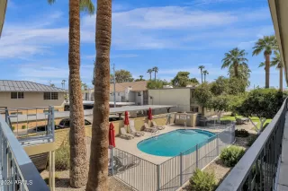 Photo #4: 6760690 Listing