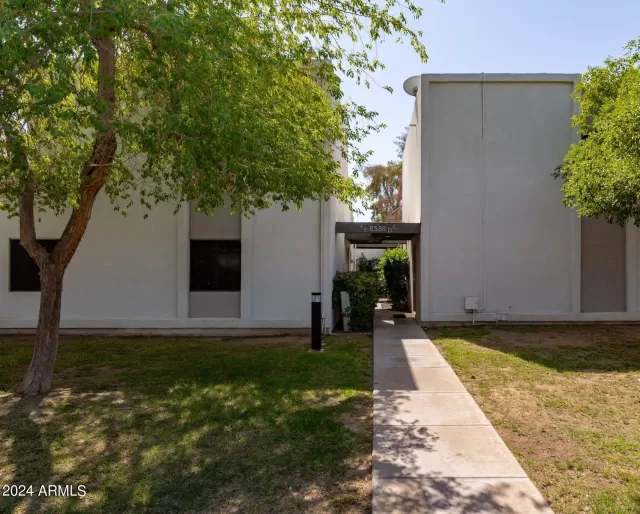 MLS: 6760717 Condo For Sale