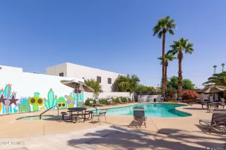 Photo #1: 6760717 Listing 