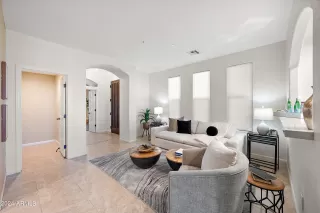 Photo #3: 6760840 Listing