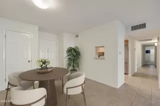 Photo #3: 6760920 Listing 