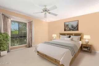 Photo #4: 6761474 Listing