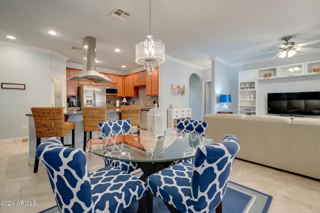 MLS: 6761912 Condo For Sale