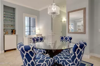 Photo #6: 6761912 Listing