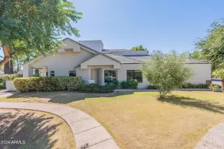 Photo #1: 6762144 Listing 