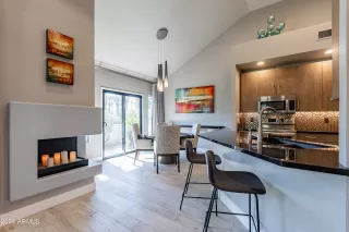 Photo #4: 6762144 Listing 