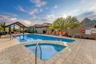 Photo #5: 6762154 Listing