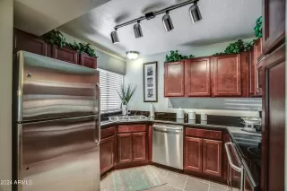 Photo #4: 6763195 Listing 