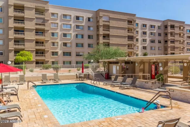 MLS: 6763273 Condo For Sale