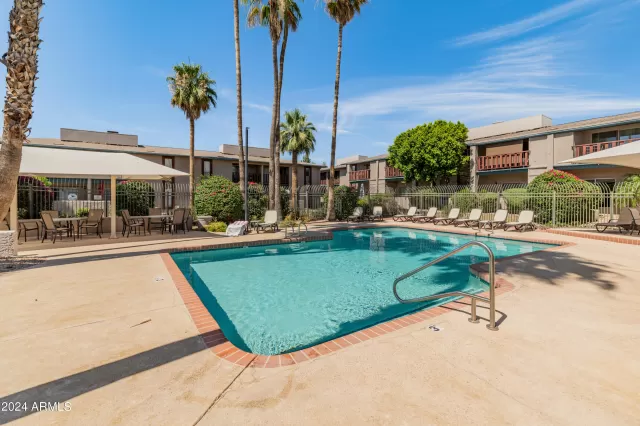 MLS: 6763327 Condo For Sale