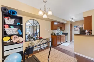 Photo #3: 6763391 Listing