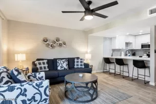 Photo #3: 6763450 Listing