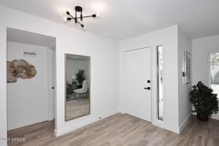 Photo #3: 6763731 Listing 