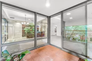 Photo #5: 6763830 Listing