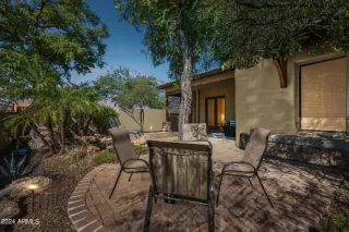 Photo #2: 6763932 Listing