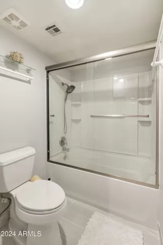 Photo #6: 6764148 Listing 