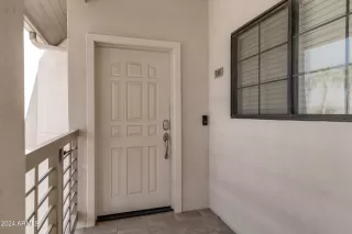 Photo #3: 6764433 Listing 