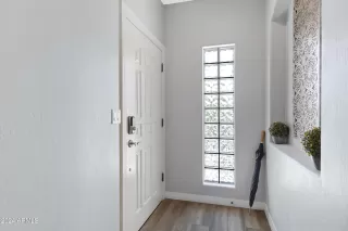 Photo #5: 6764433 Listing 