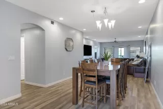 Photo #6: 6764433 Listing 