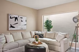 Photo #2: 6764494 Listing