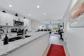 Photo #3: 6764708 Listing 